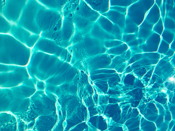 Saltwater, Mineral or Freshwater Pool - Which Should I Choose?